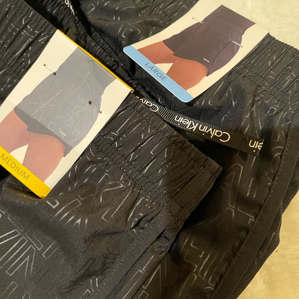 🎁 Calvin Klein Active Shorts NWT - Picture 10 of 11